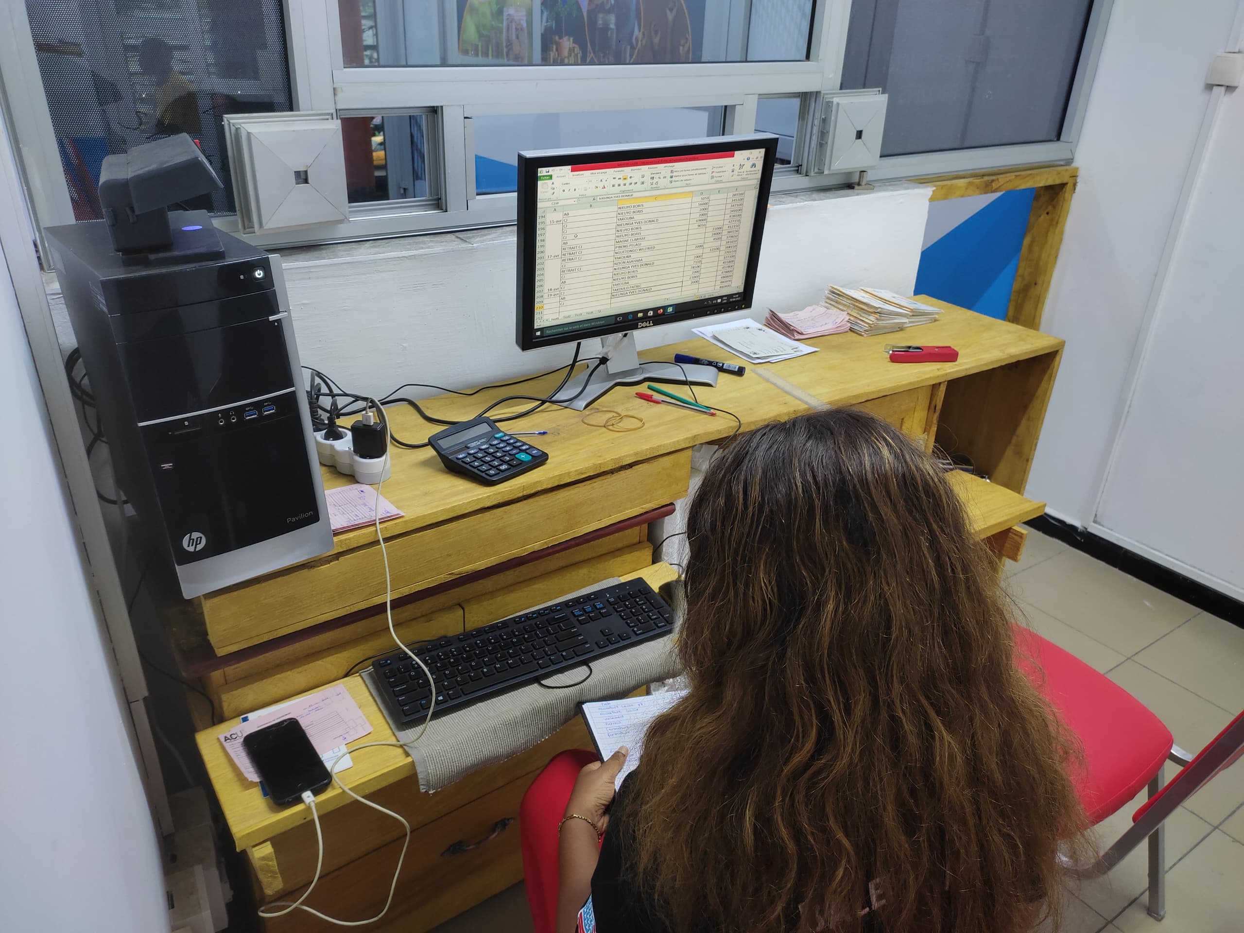 Bureau Logpom